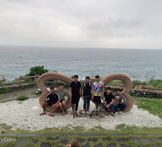 LINE_ALBUM_2020年4月19日星翔員工旅遊花東5日遊_211114_12